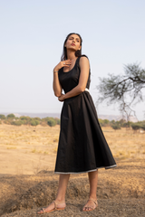 Black Sleeveless Long Cotton Midi Dress